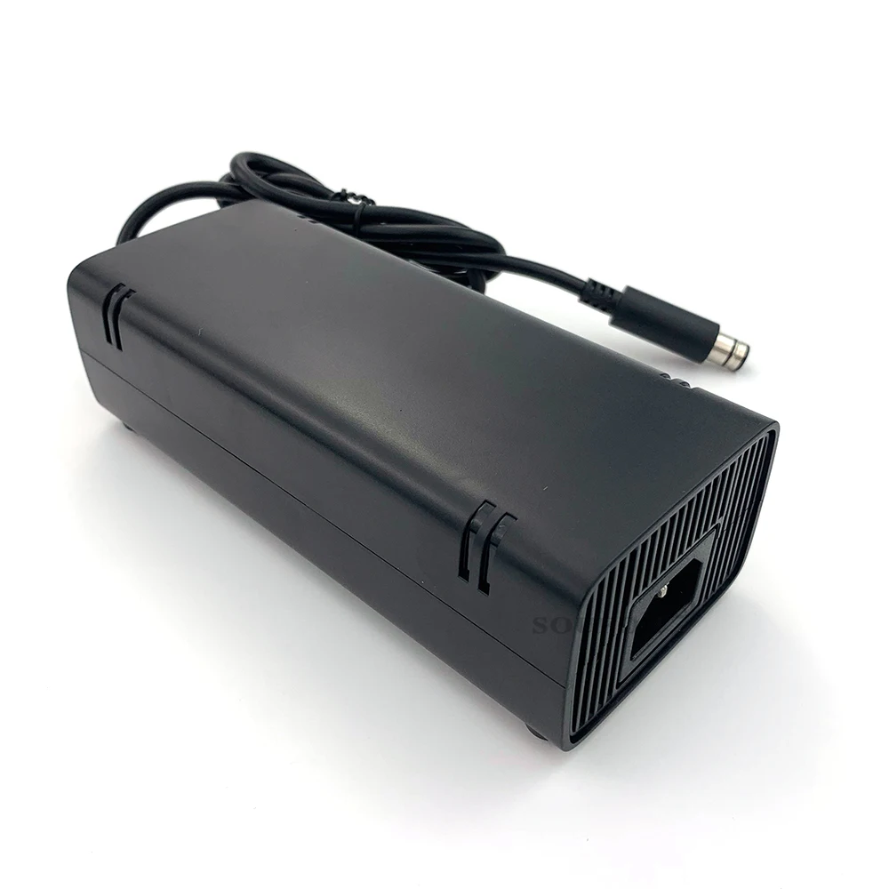 Вилка США/ЕС/Великобритании, а – обзор и цена Gaming Console Xbox 360