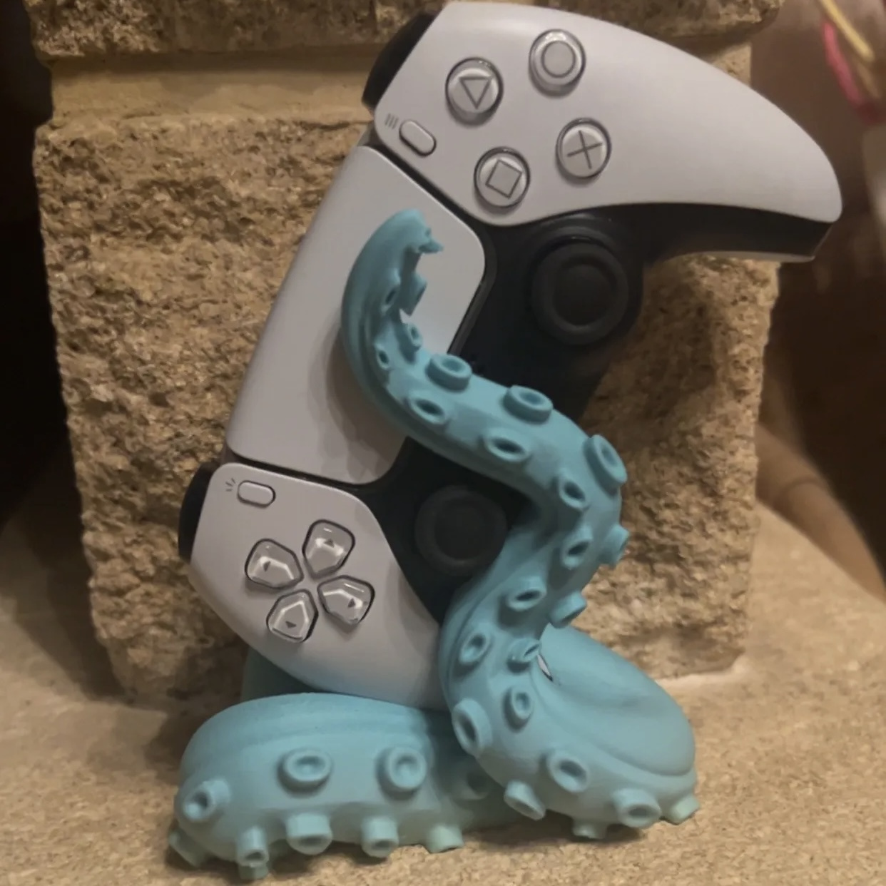 Подставка для геймпада в виде  – обзор и цена Controller Stand Holder